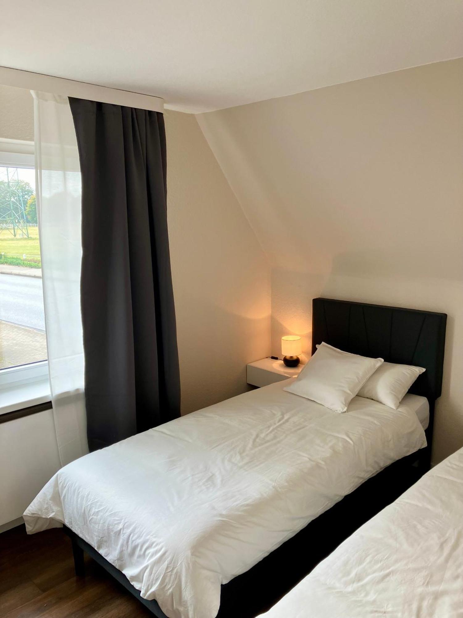 Airport Business Apartment Norderstedt Bagian luar foto